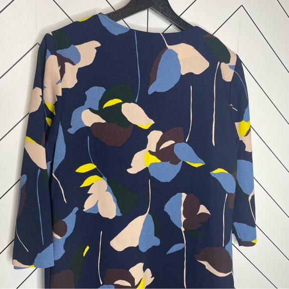 Boden | Easy Notch Floral Shift Dress 3/4 Sleeve Navy Size 8 Long - Picture 4 of 8
